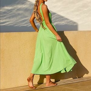 NWT Emily's Midi Dress by Free People / LIME Z95-1